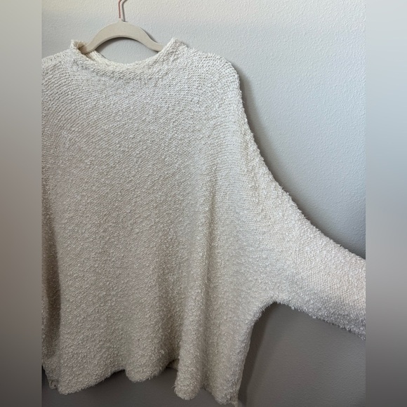 Free People Cuddle Up Pull Over Oversized Ivory Sweater Size S - Picture 5 of 13